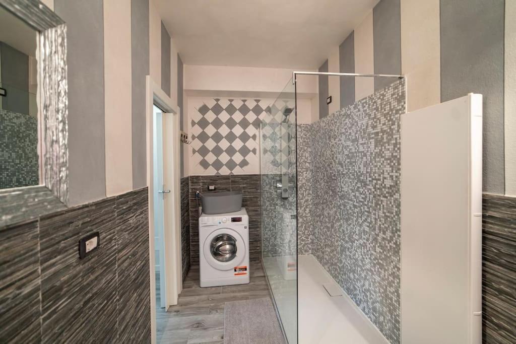 Montecolo Bay 1 Apartment Pilzone ภายนอก รูปภาพ